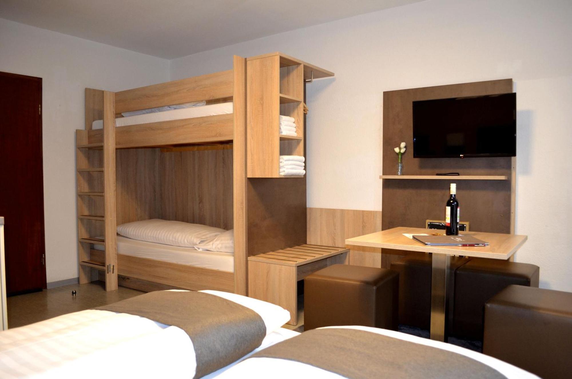 Hana Aparthotel Barsbuttel Dış mekan fotoğraf