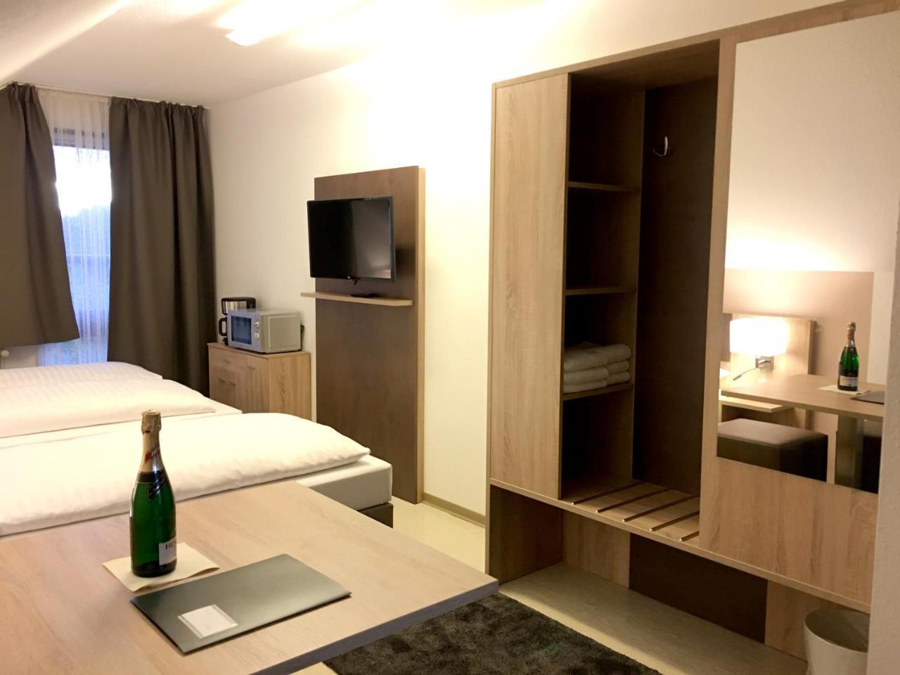 Hana Aparthotel Barsbuttel Dış mekan fotoğraf