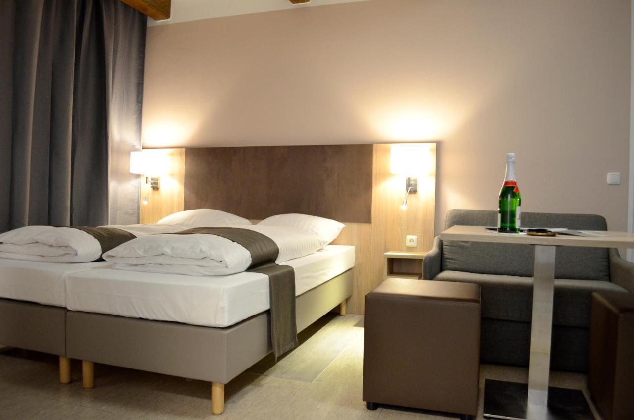 Hana Aparthotel Barsbuttel Dış mekan fotoğraf
