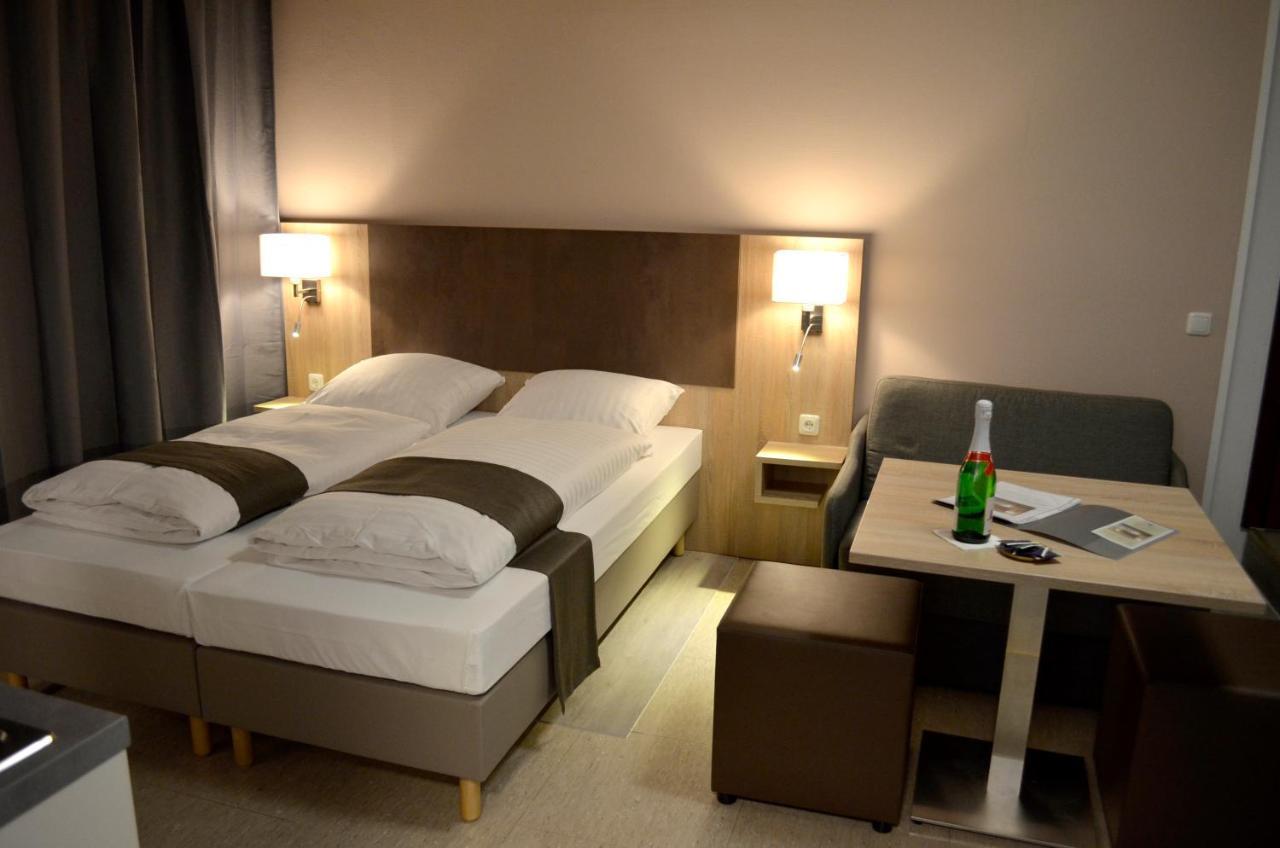 Hana Aparthotel Barsbuttel Dış mekan fotoğraf