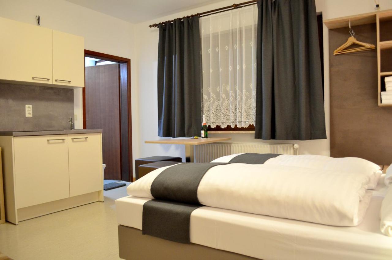 Hana Aparthotel Barsbuttel Dış mekan fotoğraf